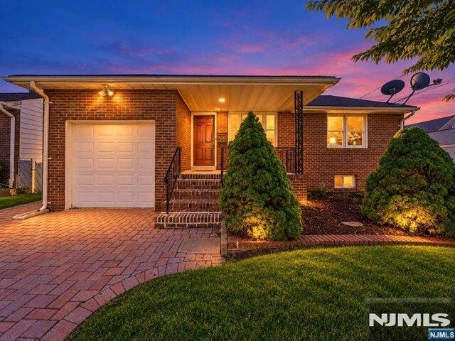House for sale in Secaucus, Hudson County