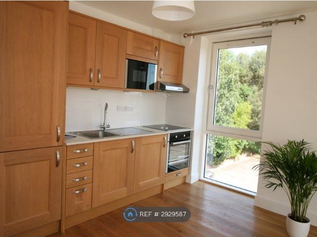 Apartment for rent in West Cliff, Bournemouth