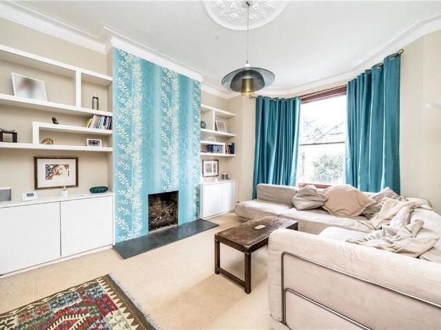 House for rent in London Borough of Hammersmith and Fulham, Greater London