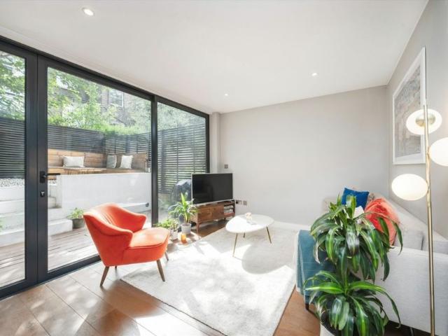 Apartment for rent in Shepherd's Bush, Isle Of Man