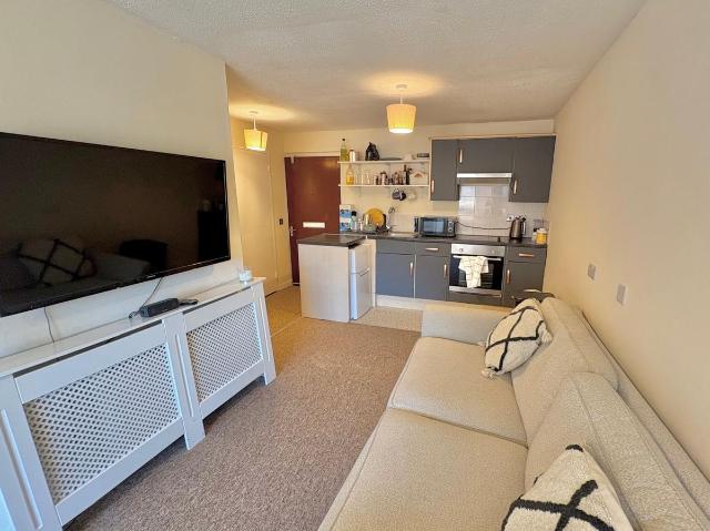 Apartment for rent in Feckenham, City Of Bristol