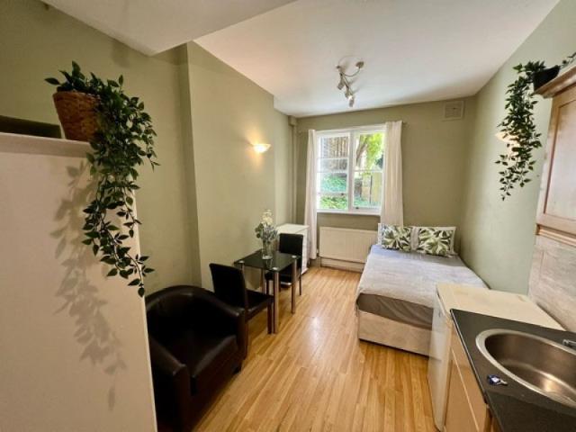Apartment for rent in Kensal Town, Bayswater