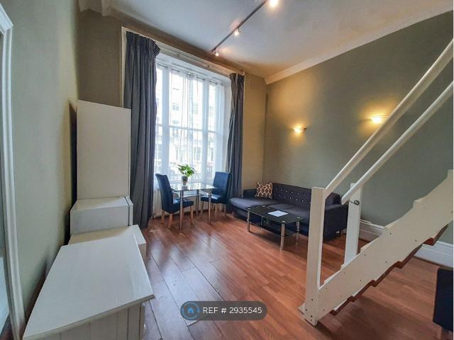 Room for rent in Kensal Town, Bayswater