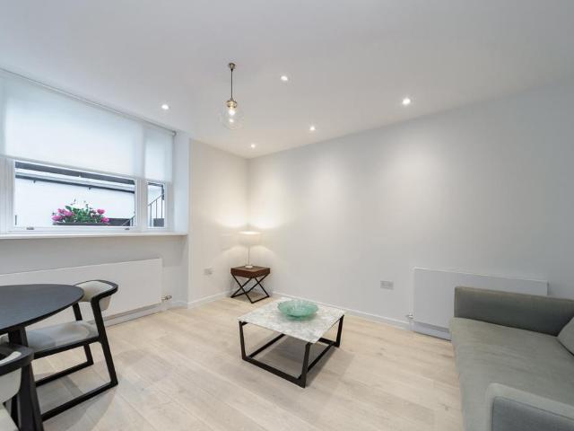 Apartment for rent in Kensal Town, Bayswater
