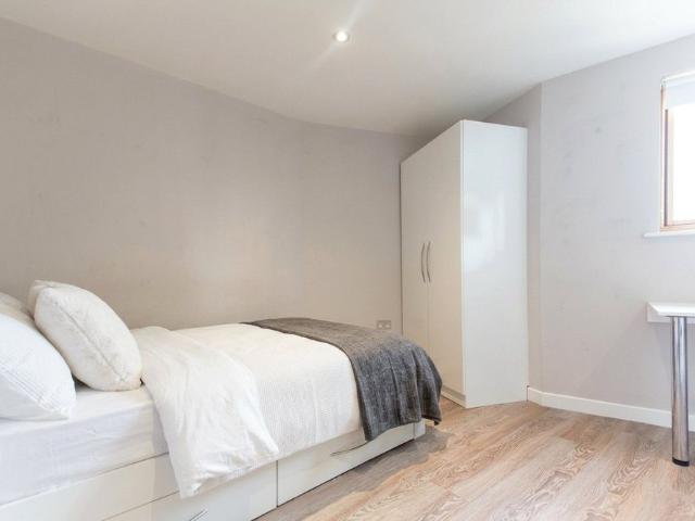 House for rent in City Centre, Feckenham