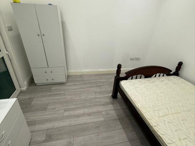 Room for rent in Upton Park, Greater London