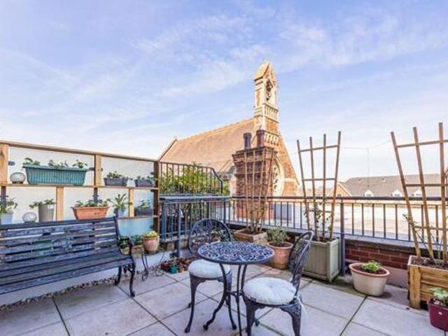 House for sale in Heigham Grove, East Bank