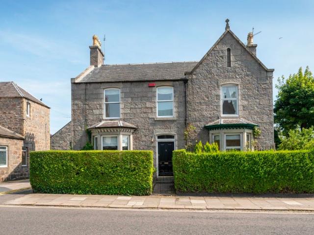House for rent in West End, Ballindoch
