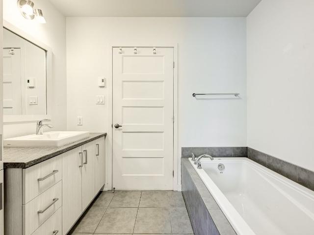 Apartment for rent in Laurentides, Quebec