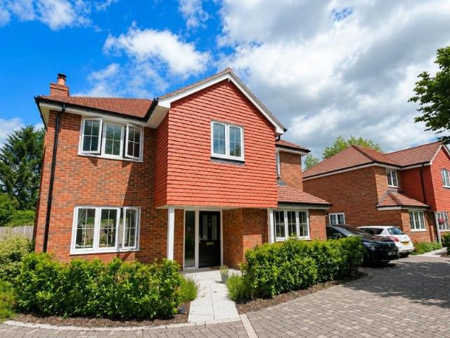 Apartment for rent in Shalford, Westborough