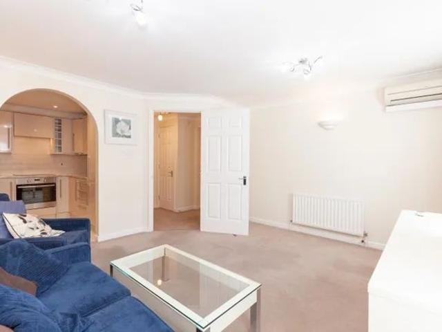 Apartment for rent in St Thomas', The Slade