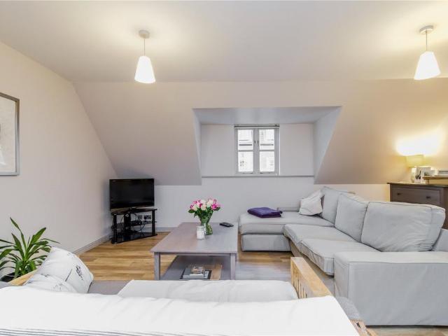 House for rent in St Thomas', The Slade