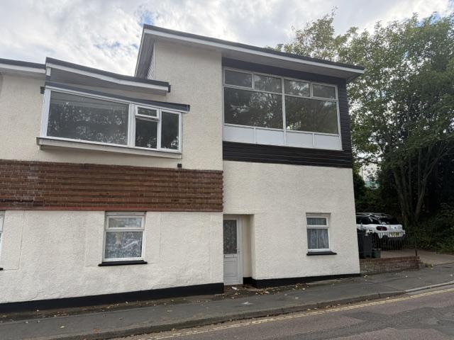 Apartment for rent in Binstead, Ryde