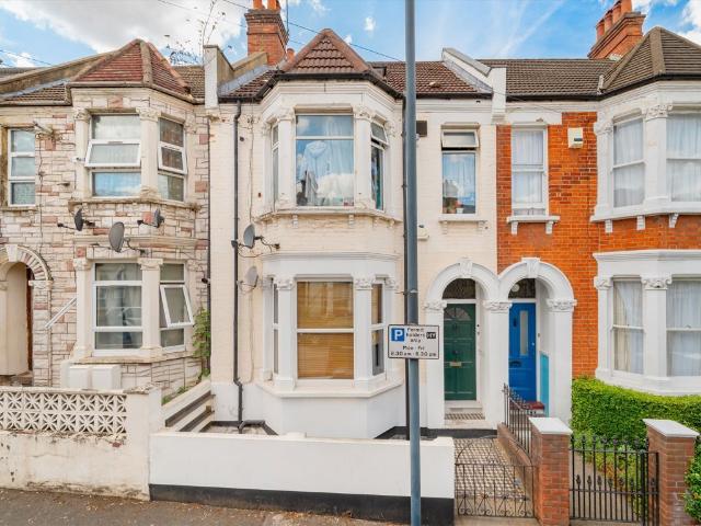 Apartment for rent in Harlesden, Greater London