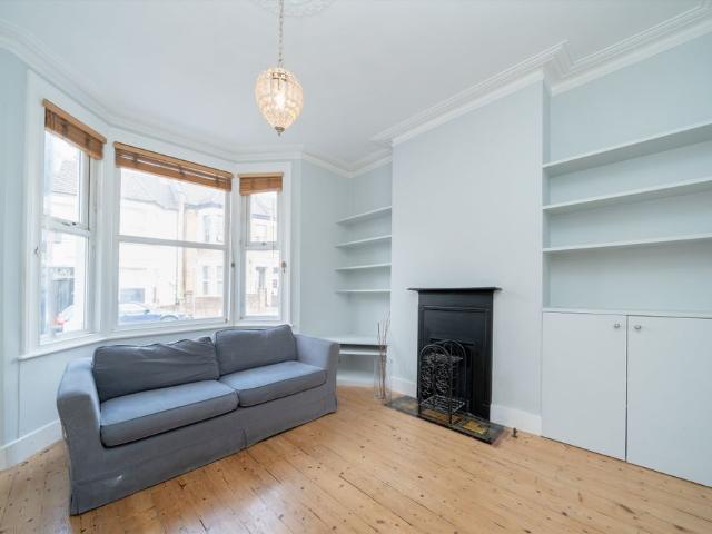 Apartment for rent in Harlesden, Greater London