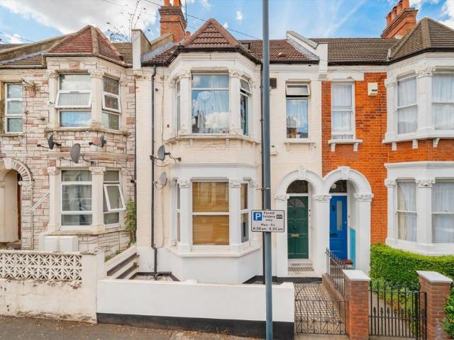Apartment for rent in Harlesden, Greater London