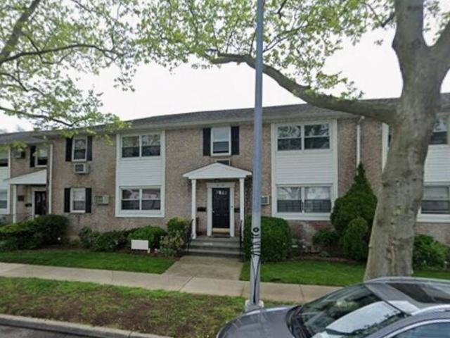 Property for sale in Queens, Arverne
