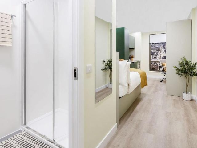 Studio for rent in Blythswood Hill, Scotland
