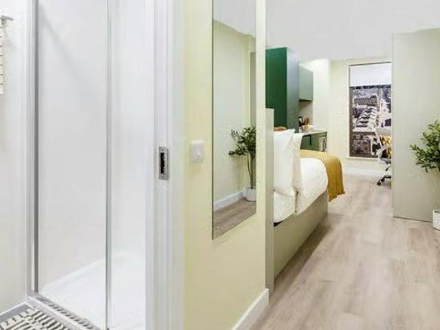 Studio for rent in Blythswood Holm, Glasgow
