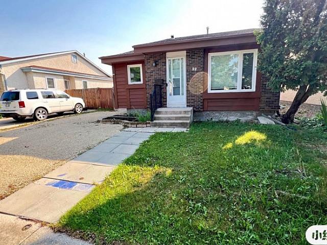 House for rent in East St. Paul, Manitoba