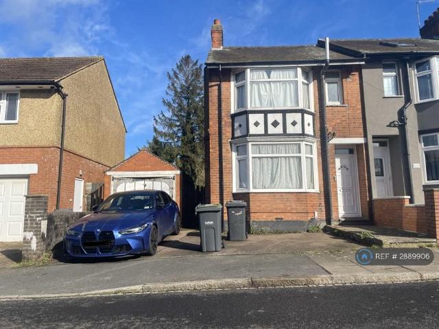 House for rent in Spring Park, Luton