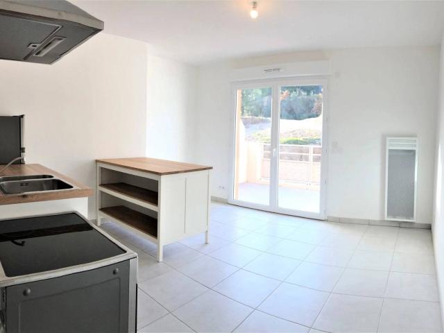 Studio location à Marseille, Auriol