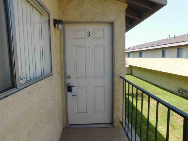 Apartment for rent in Huntington Beach, California