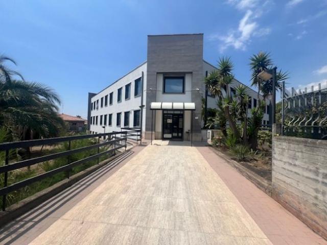 Ufficio in vendita a Motta, San Gregorio Di Catania