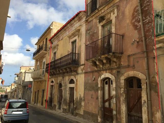 Palazzo in vendita a Santa Croce Camerina, Sicilia