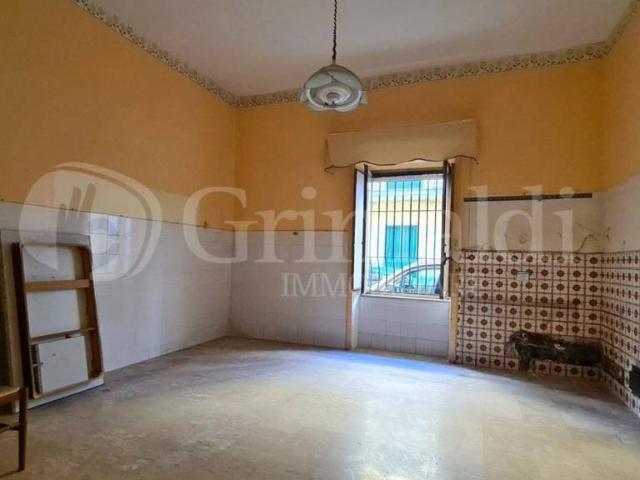 Palazzo in vendita a Sepano, Frattamaggiore