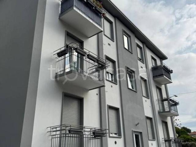 Palazzo in vendita a Arnate, Gallarate
