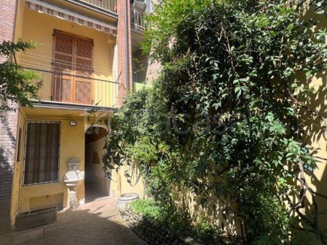Palazzo in vendita a Piacenza, Reggio Emilia