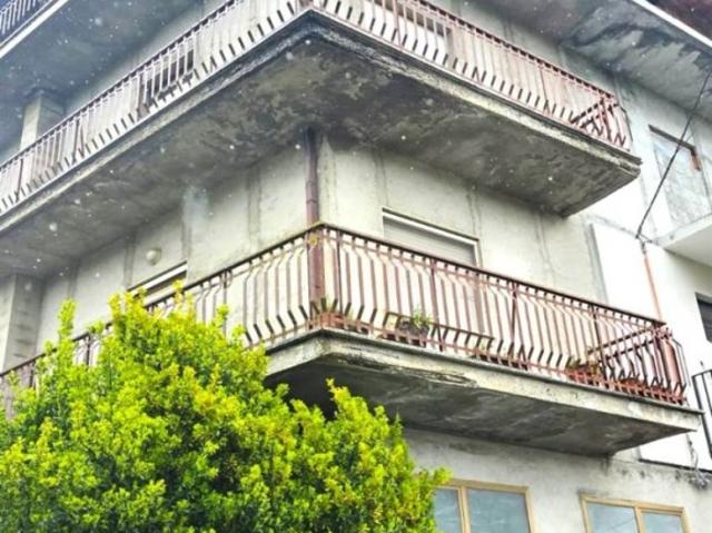 Palazzo in vendita a Calabria, Vibo Valentia