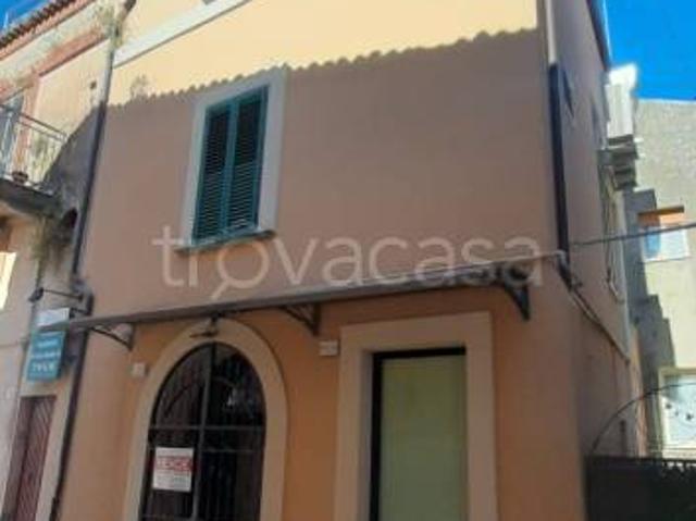Palazzo in vendita a Centro Storico, Vasto