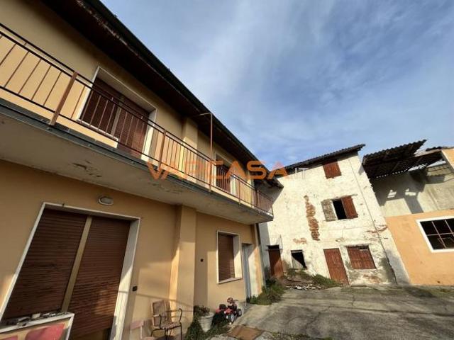 Villa Indipendente in vendita a Fontanella, Lombardia