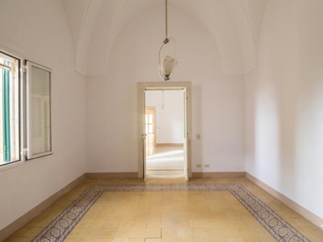Palazzo in vendita a Puglia, Taranto