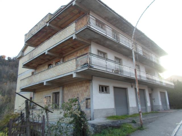 Palazzo in vendita a Marche, Ascoli Piceno