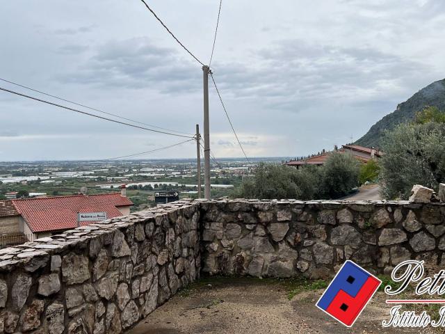 Villa Indipendente in vendita a San Magno, Salto Di Fondi