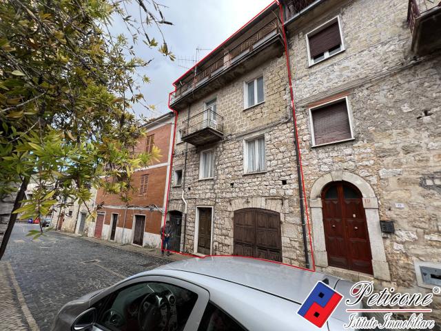 Villa Indipendente in vendita a Lenola, Lazio