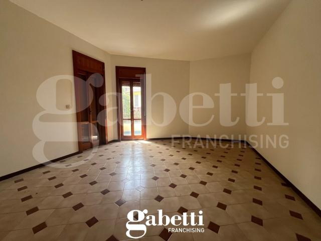 Palazzo in vendita a Pignataro Maggiore, Campania
