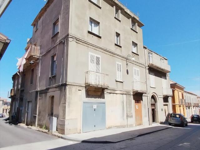 Palazzo in vendita a Calabria, Reggio Calabria
