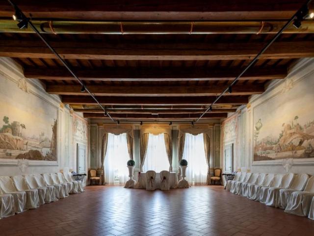 Palazzo in vendita a Porta a Lucca, Pisa