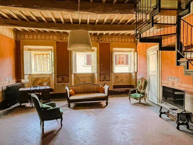 Palazzo in vendita a La Scala, San Miniato
