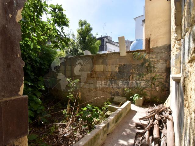 Palazzo in vendita a Puglia, Lecce