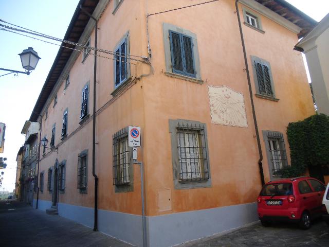 Palazzo in vendita a Sottili, Santa Maria A Monte