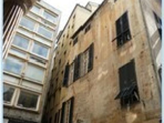 Palazzo in vendita a Serra Riccò, Genova