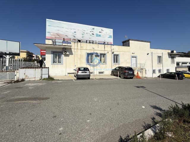 Palazzo in vendita a Calabria, Catanzaro