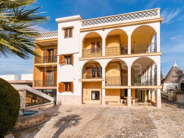 Palazzo in affitto a Noci, Bari