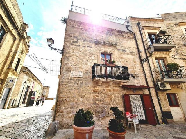 Palazzo in vendita a Municipio 1, Puglia