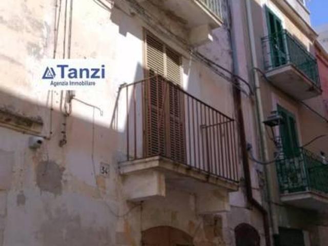 Palazzo in vendita a Santa Maria, Puglia